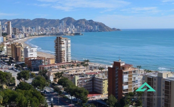 Apartamento con vistas preciosas en Benidorm