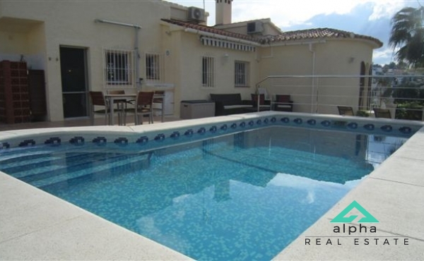 Villa in Benissa Costa close to the beach La Fustera