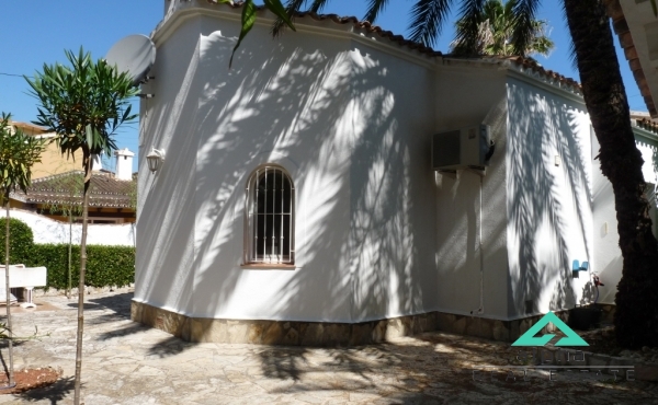 Huis op loopafstand strand en voorzieningen in Denia